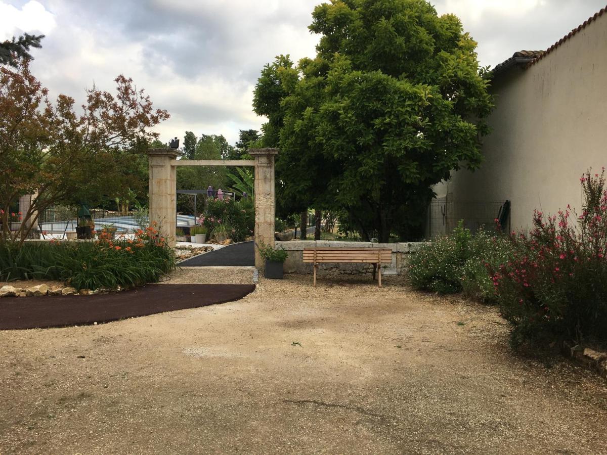 Gites Jardin-Darcy - Piscine Au Sel Bois المظهر الخارجي الصورة
